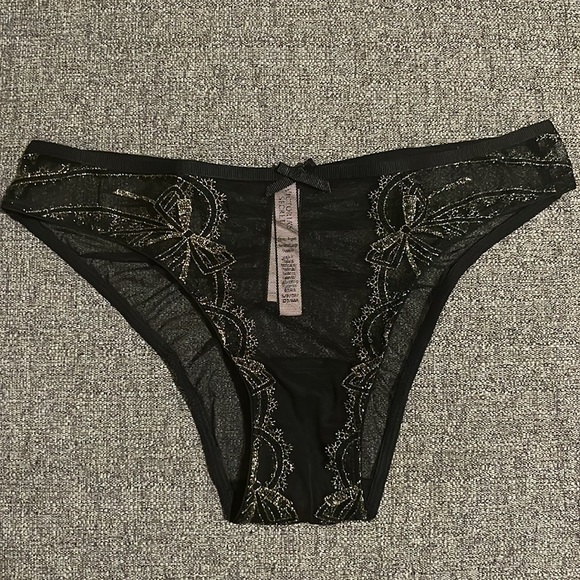 NWT VS Dream Angels Cheekini - Picture 1 of 4
